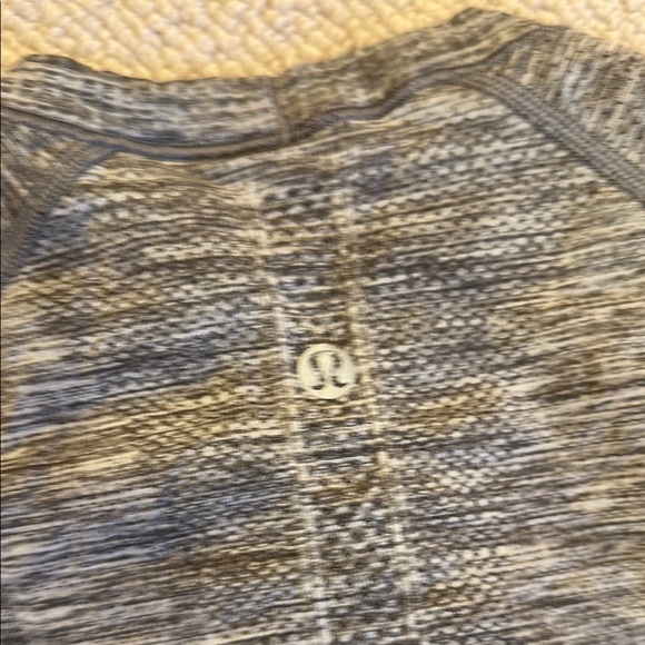 lululemon athletica Gray Short Sleeve Tee - Picture 2 of 3